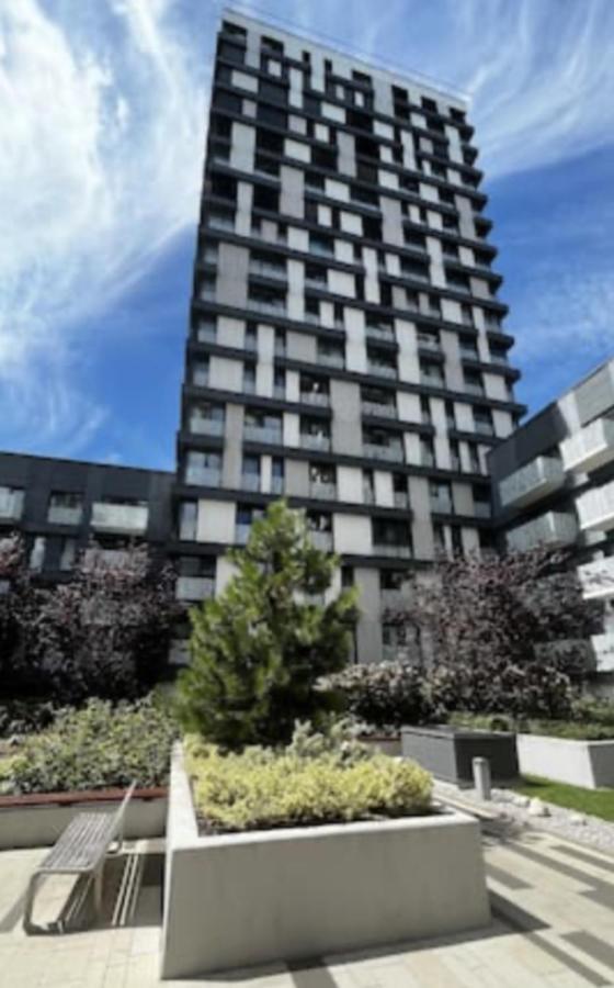Garden Tower S Balkonem, Garaz Apartamento *